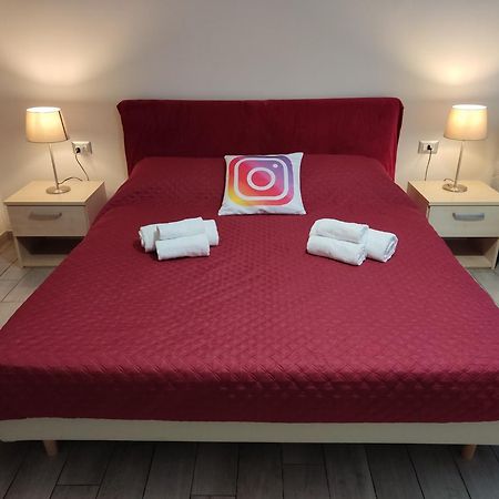 Guest House Web Room Пиза Екстериор снимка