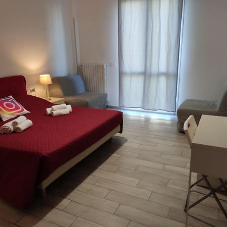 Guest House Web Room Пиза Екстериор снимка