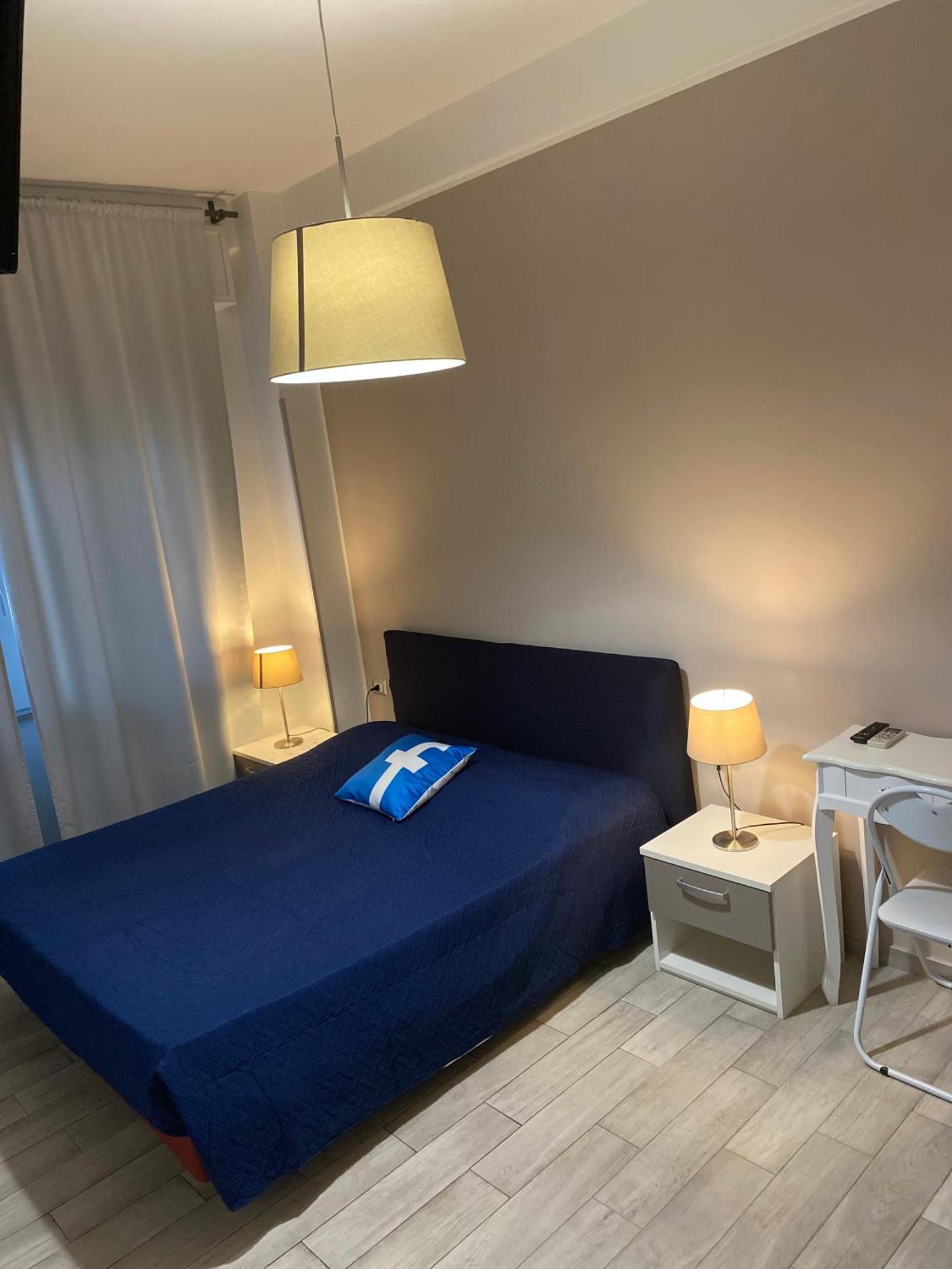 Guest House Web Room Пиза Екстериор снимка